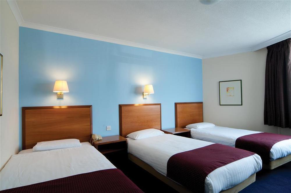 The Bell Hotel Еппінґ Номер фото